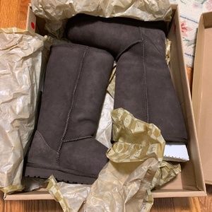 UGG classic tall womens 5